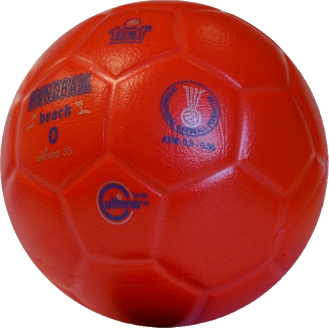 Roter Beach-Handball, der mit verschiedenen Logos und dem Schriftzug 'Handball Beach' bedruckt ist, auf weißem Hintergrund