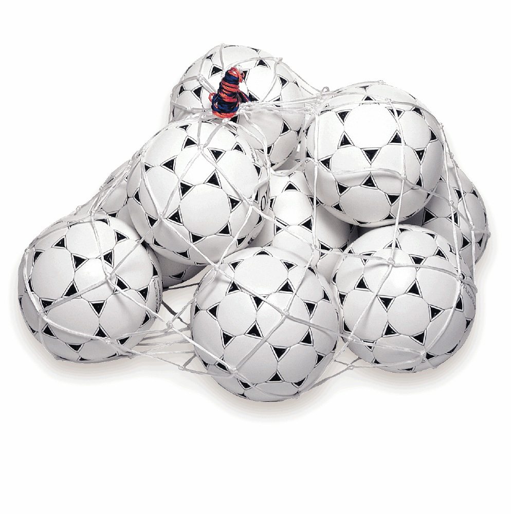 Ein Satz von klassischen schwarz-weißen Fußballbällen, die in einem Ballnetz verstaut sind.