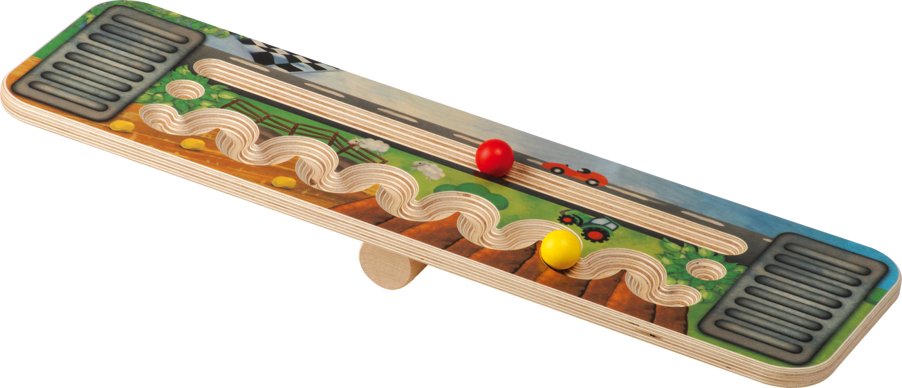 Holzspielzeug Balancierbrett mit zwei bunten Kugeln und einem Straßenmotiv mit Autos und Landschaft.
