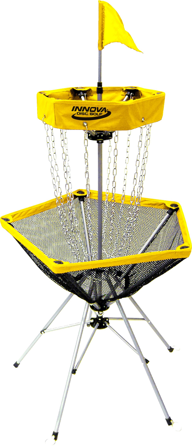 Ein tragbarer Disc Golf Zielkorb mit gelber Flagge und Ketten für präzises Training.