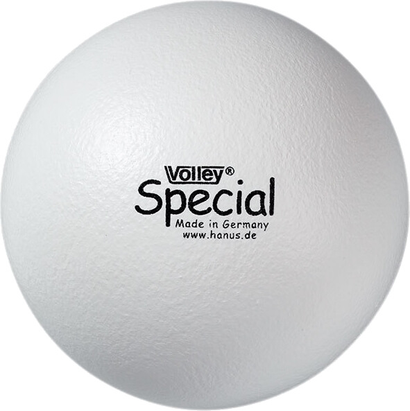 Weißer Volley Special Ball aus Deutschland, mit der Aufschrift 'Made in Germany' und der Website www.hanus.de bedruckt.
