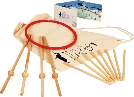 Komplettset des Tualoop Wurfspiels mit Holzteilen, rotem Ring und Transporttasche