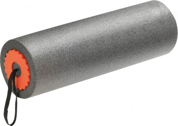 Graue Schaumstoff-Rolle mit orangenem Kern und Trageschlaufe zur Muskelentspannung